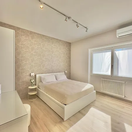Casa Colli * Рим